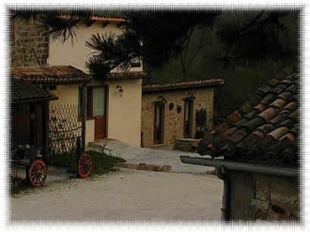 Farm Home in Camerino Costa Marchigiana - Caselunghe Country House