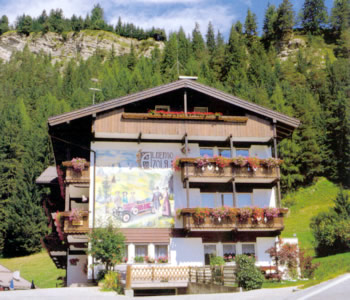 Hotel 3 stelle in Canazei Val di Fassa - Azola