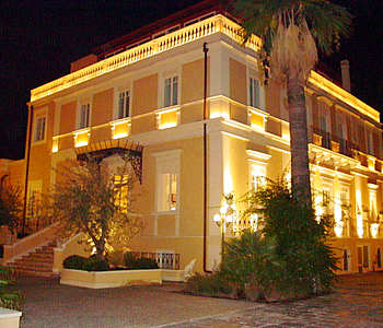 Hotel 4 stelle in Catania Canalicchio - Villa del Bosco & VdBNEXT