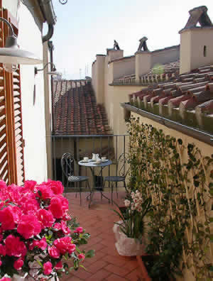 Appartamenti-ville in affitto in Firenze Uffizi - Alcova-Windowsonitaly
