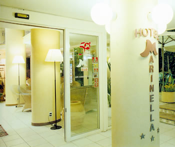 Hotel 3 stelle in Gabicce Mare Costa Marchigiana - Club & Vacanze Marinella