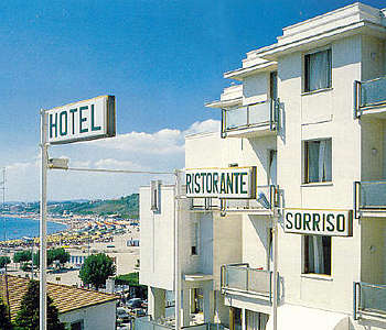 Hotel 3 stelle in Numana Costa Marchigiana - Sorriso