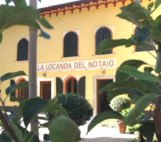 Hotel 4 stelle in Pellio Intelvi Pellio Intelvi - La Locanda del Notaio
