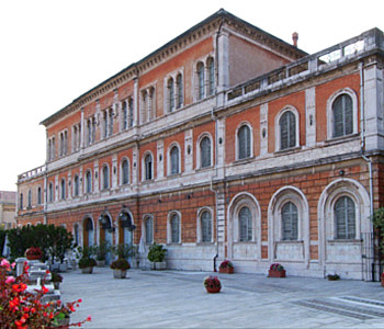 Hotel 2 stelle in Perugia Piazza Italia - Sant'Anna - Iris