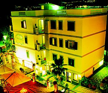 Hotel 4 stelle in Pozzuoli Dintorni di Napoli - Villa Luisa