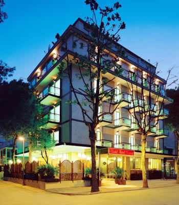 Hotel 3 stelle in Riccione Alba - Saint Tropez