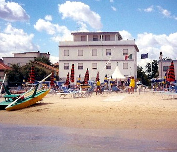 Hotel 2 stelle in Rimini Viserbella - Aquila