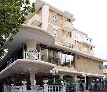Hotel 4 stelle in Rimini Lungomare Di Vittorio - Ariminum