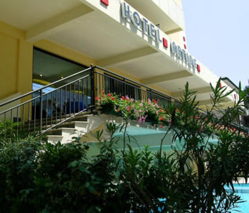 Hotel 3 stelle in Rimini Rivazzurra - Artide