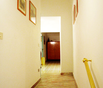 Affitta camere 2 stelle in Roma Colosseo - Ares Rooms