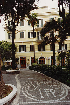 Hotel 3 stelle in Roma San Lorenzo - Villa San Lorenzo Maria