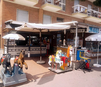 Hotel 3 stelle in San Bartolomeo al Mare Riviera dei Fiori - Anita
