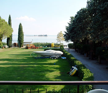 Residence in San Felice del Benaco Lago di Garda - Villalsole