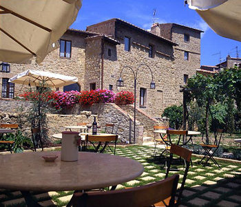 Hotel 3 stelle in San Quirico d'Orcia Val d'Orcia - Relais Palazzo del Capitano - Residenza d'Epoca