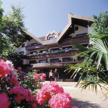 Hotel 4 stelle in Silandro Silandro - Vier Jahreszeiten
