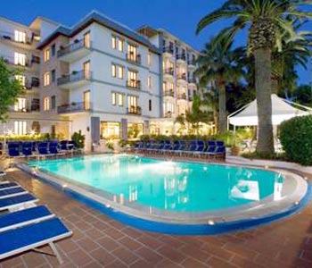 Hotel 4 stelle in Sorrento Sant'Agnello - Caravel