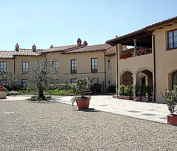 Hotel 4 stelle in Tavarnelle Val di Pesa Dintorni di Firenze - Relais Borgo di Cortefreda