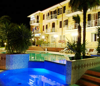 Hotel 3 stelle in Toscolano Maderno Lago di Garda - Sorriso