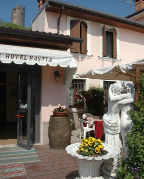 Hotel 3 stelle in Valeggio sul Mincio Dintorni di Verona - Bastia
