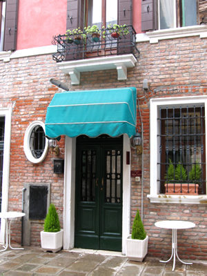 Hotel 1 stelle in Venezia Cannaregio Ovest - Alloggi Henry