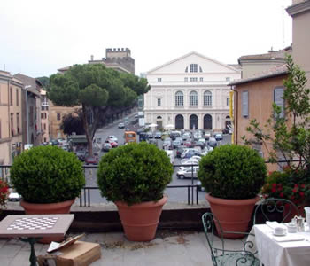 Appartamenti-ville in affitto 4 stelle in Viterbo Campagna laziale - Al Teatro