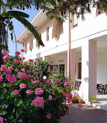Hotel 3 stelle in Zambrone Costa Lucana e Calabra - La Praia